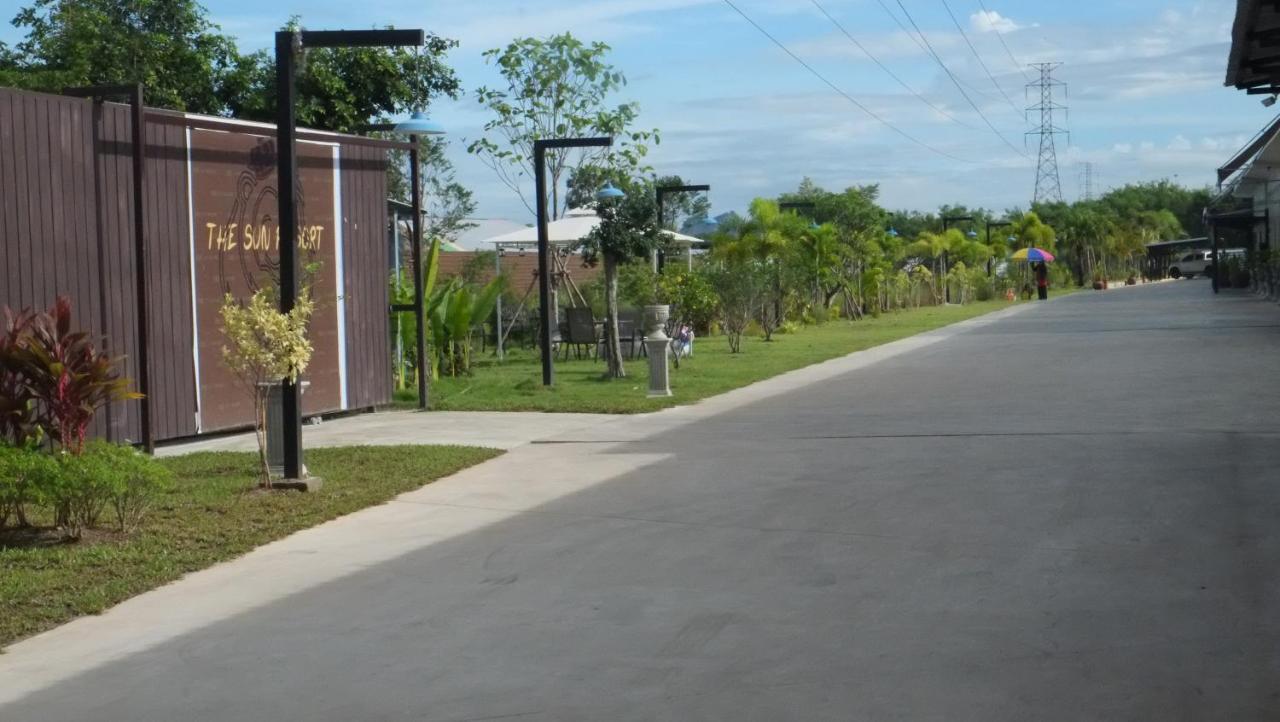 The Sun Resort Ratchaburi Eksteriør bilde